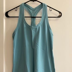 Lululemon Nulu Workout Tank, Size 8